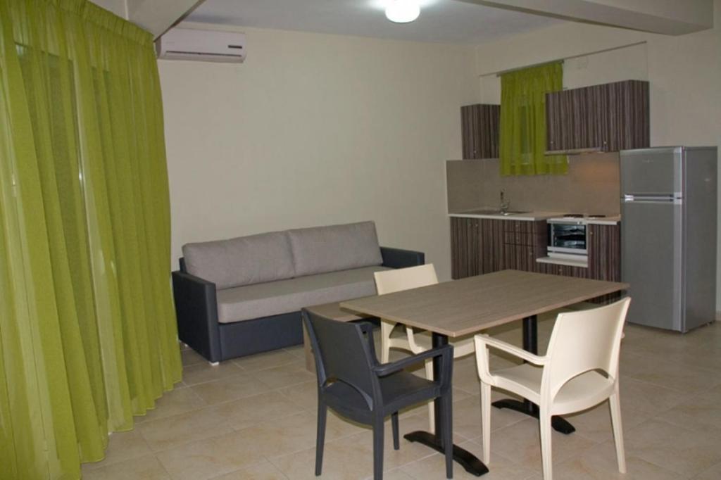 Fournia Village Kastro-Kyllini Room photo